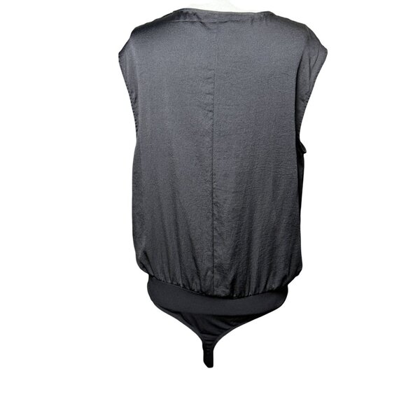 Express Womens L Top Black Sleeveless Cowl Neck Bodysuit Top Snap Closure Comfy - Picture 4 of 10